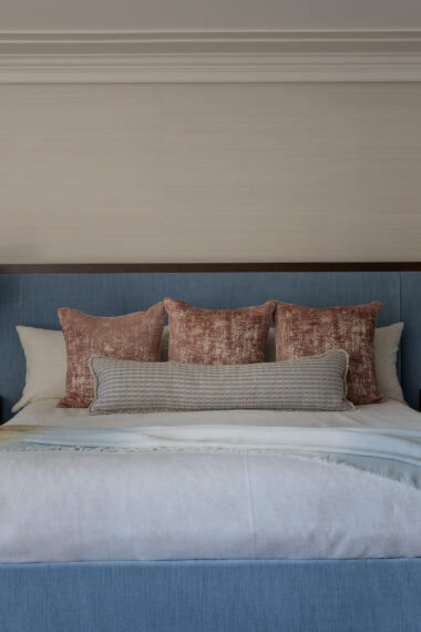 How to Curate a Primary Bedroom Design That Feels Like a Five-Star Hotel